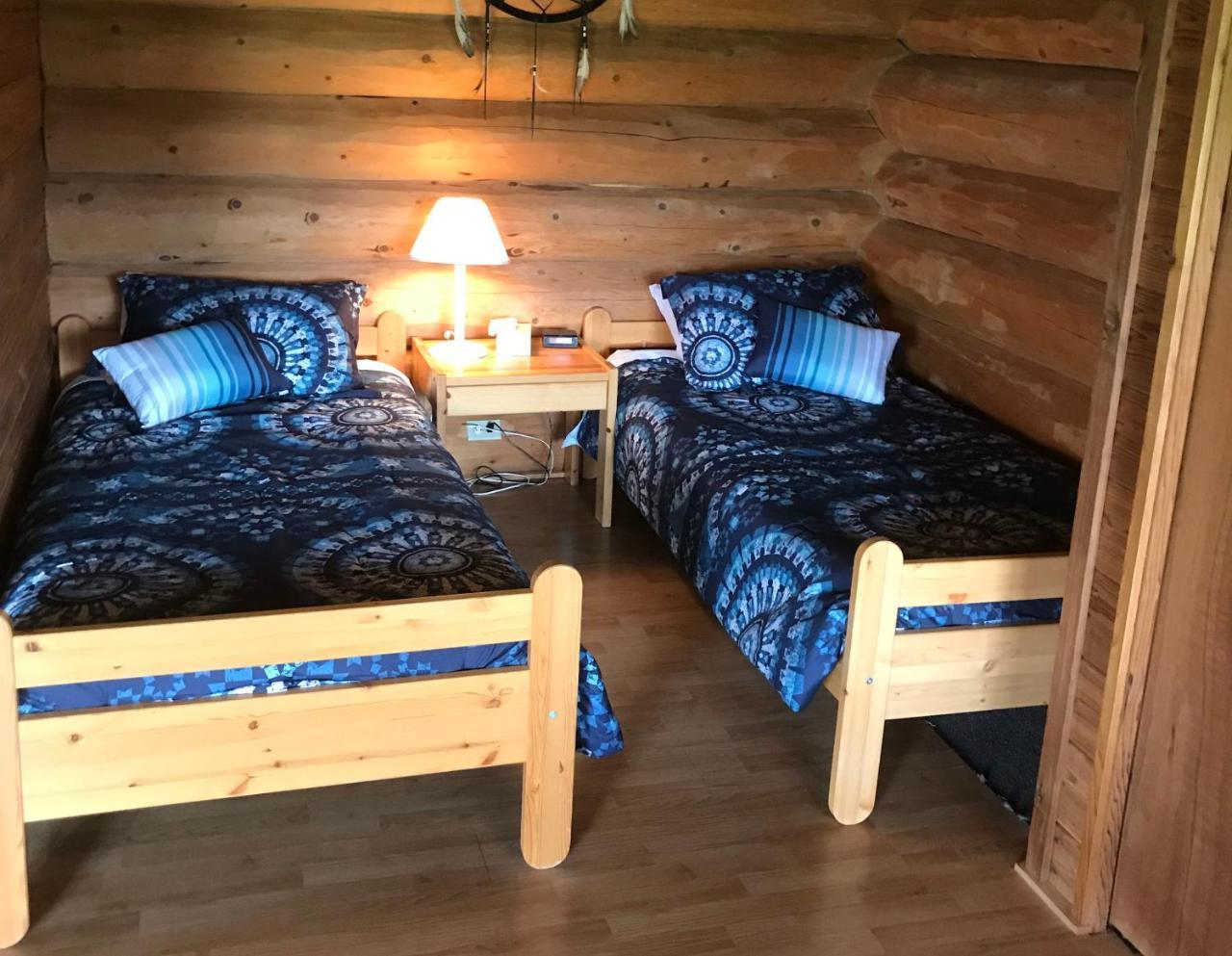 Wells Gray Guest Ranch Hotel Clearwater Exterior photo